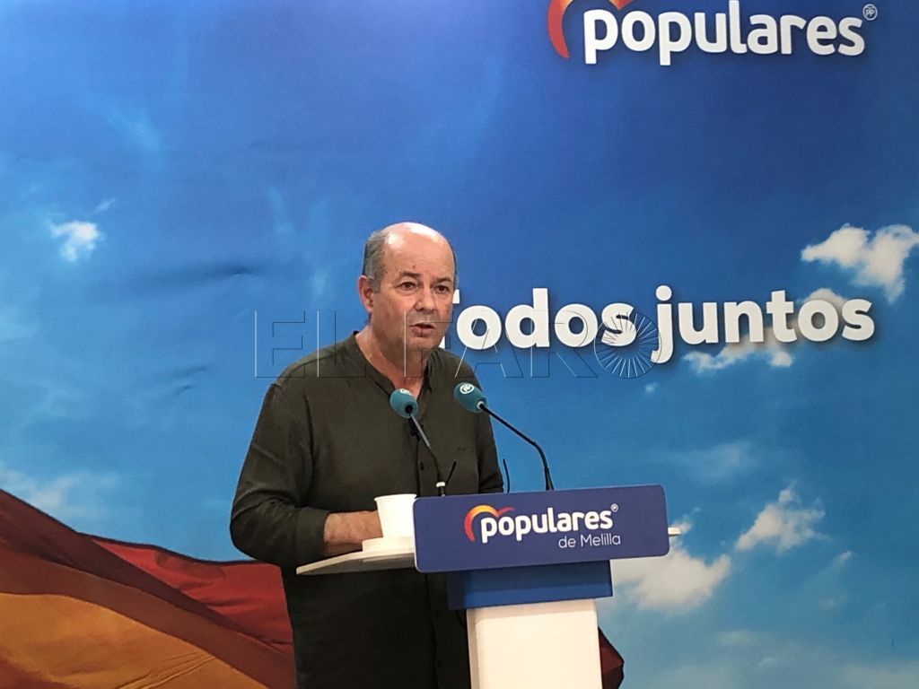 Conesa achaca a “la mala gestión” que no haya aún bonos para los turistas