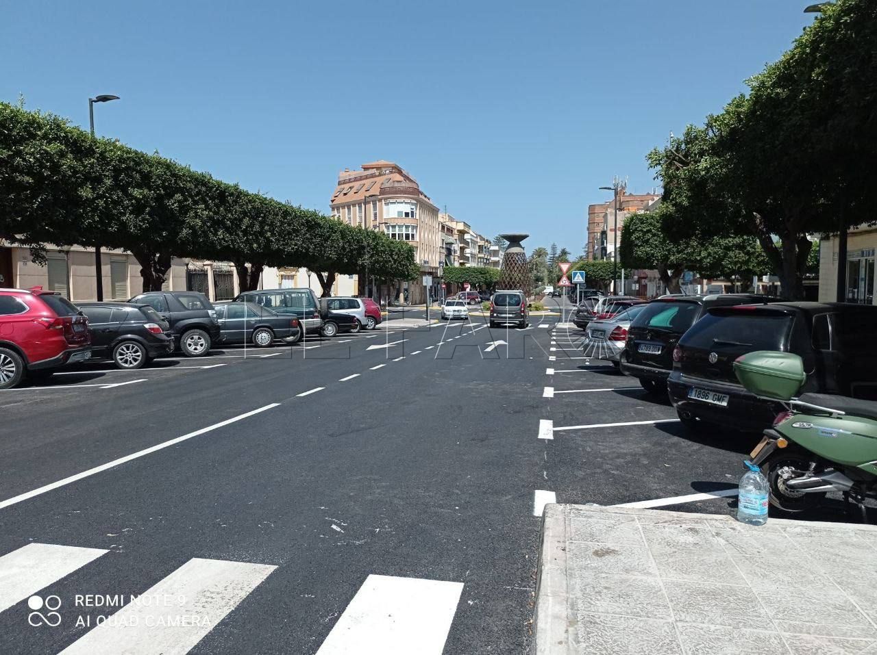 Recuperada la capa de rodadura del vial de la avenida Reyes Católicos con calle Ramírez de Arellano e Ibáñez Marín