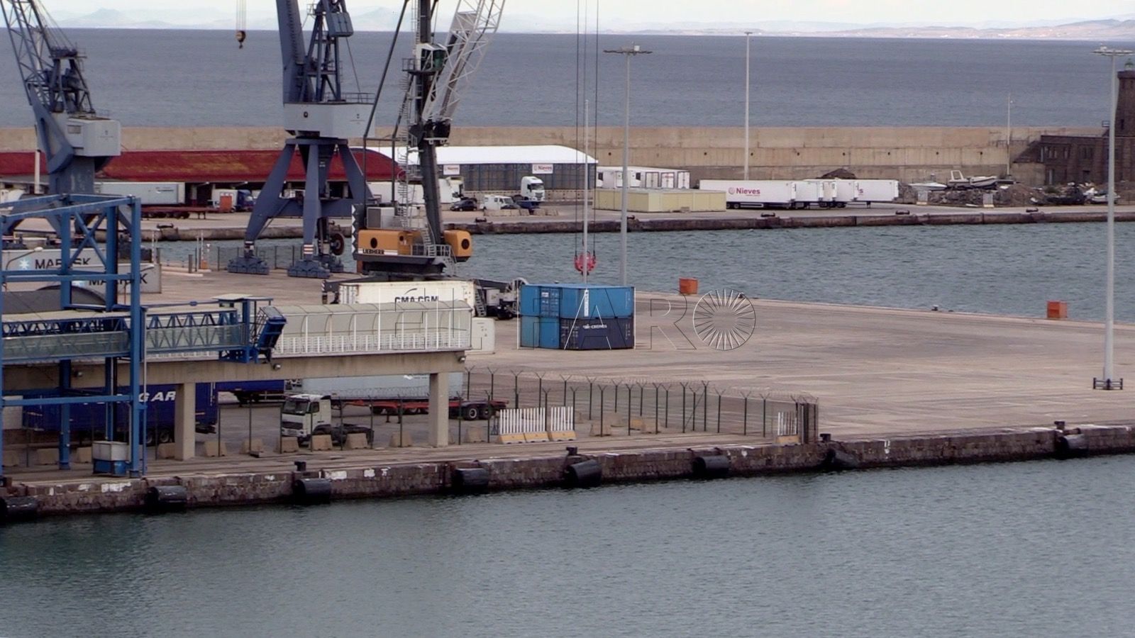 El PP acusa al PSOE de "abandonar" el Puerto de Melilla