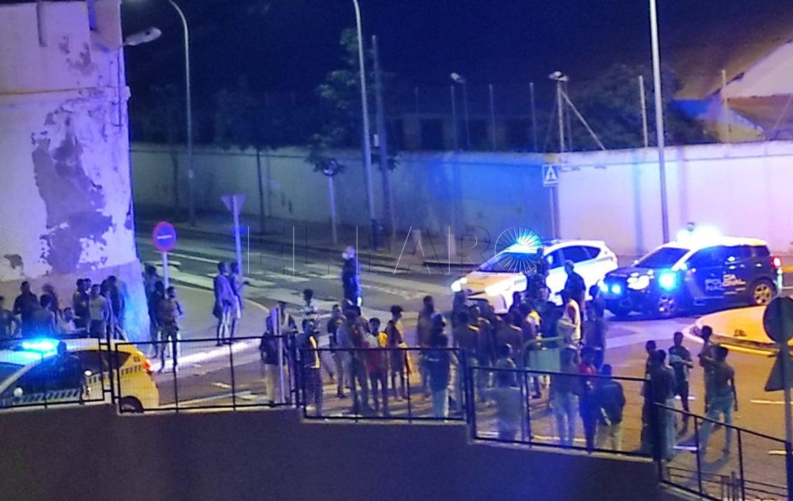 Un grupo de subsaharianos entra a Melilla en el segundo salto a la valla en dos días