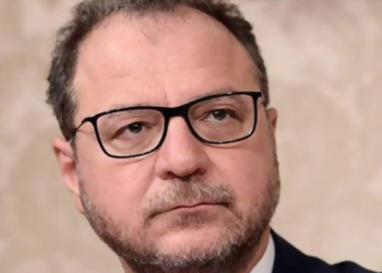 Giorgio Mulè, subsecretario de Defensa de Italia.