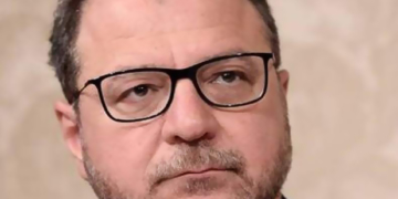Giorgio Mulè, subsecretario de Defensa de Italia.