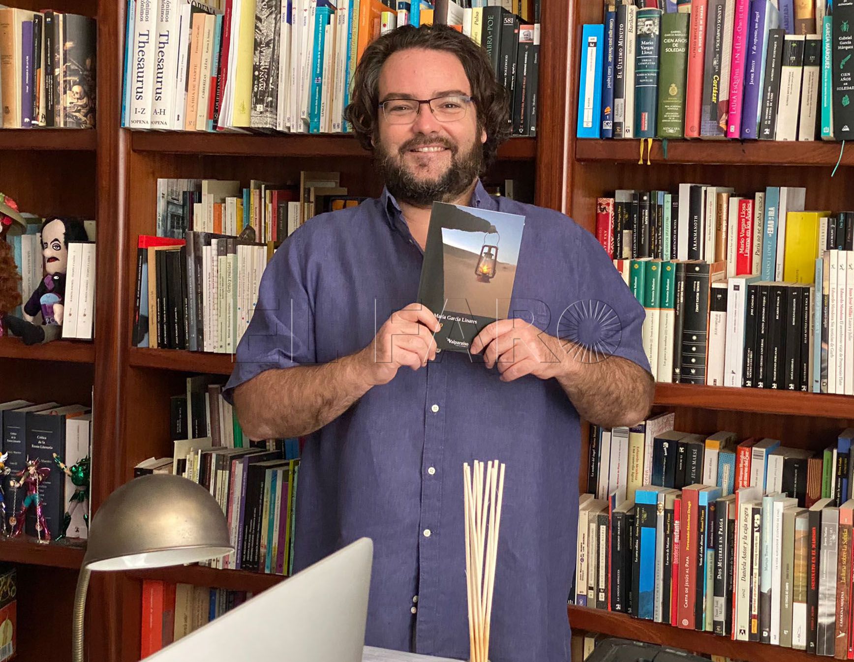 José María Linares: “Se escribe ahora cualquier cosa en Twitter y ya dicen que es poesía”