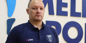 El entrenador del Melilla Sport Capital Baloncesto, Arturo Álvarez, concedió ayer una entrevista en la que se refirió a todos los aspectos de su equipo y de la pretemporada.