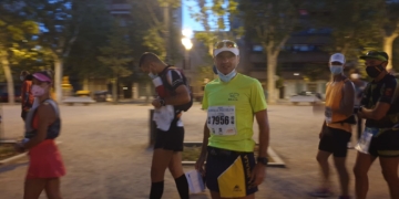 El corredor melillense Fernando Térrez, momentos antes de tomar la salida de la prueba, a las 07:30 horas, desde el Paseo del Salón de la capital nazarí.
