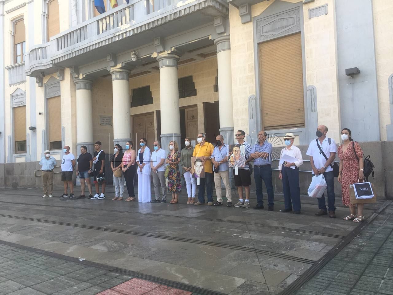 Las familias de Emin y Pisly convocan una concentración para el día 27