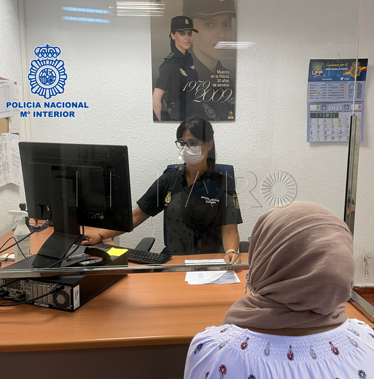 La Policía Nacional informa que aumenta en Melilla el riesgo de ser víctima de 'sextorsión'