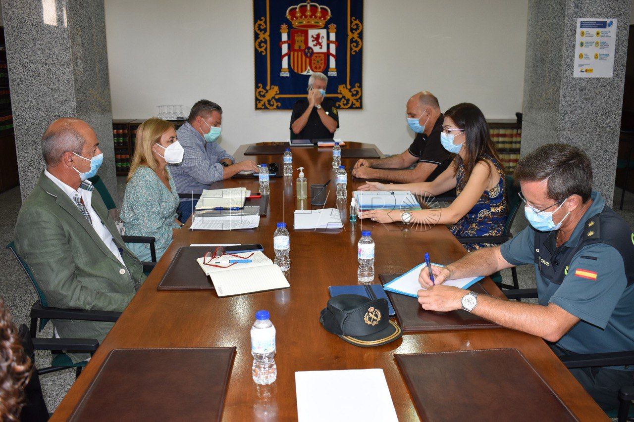 El CECOR estudia la posibilidad de instalar nuevos puntos de vacunación en Melilla