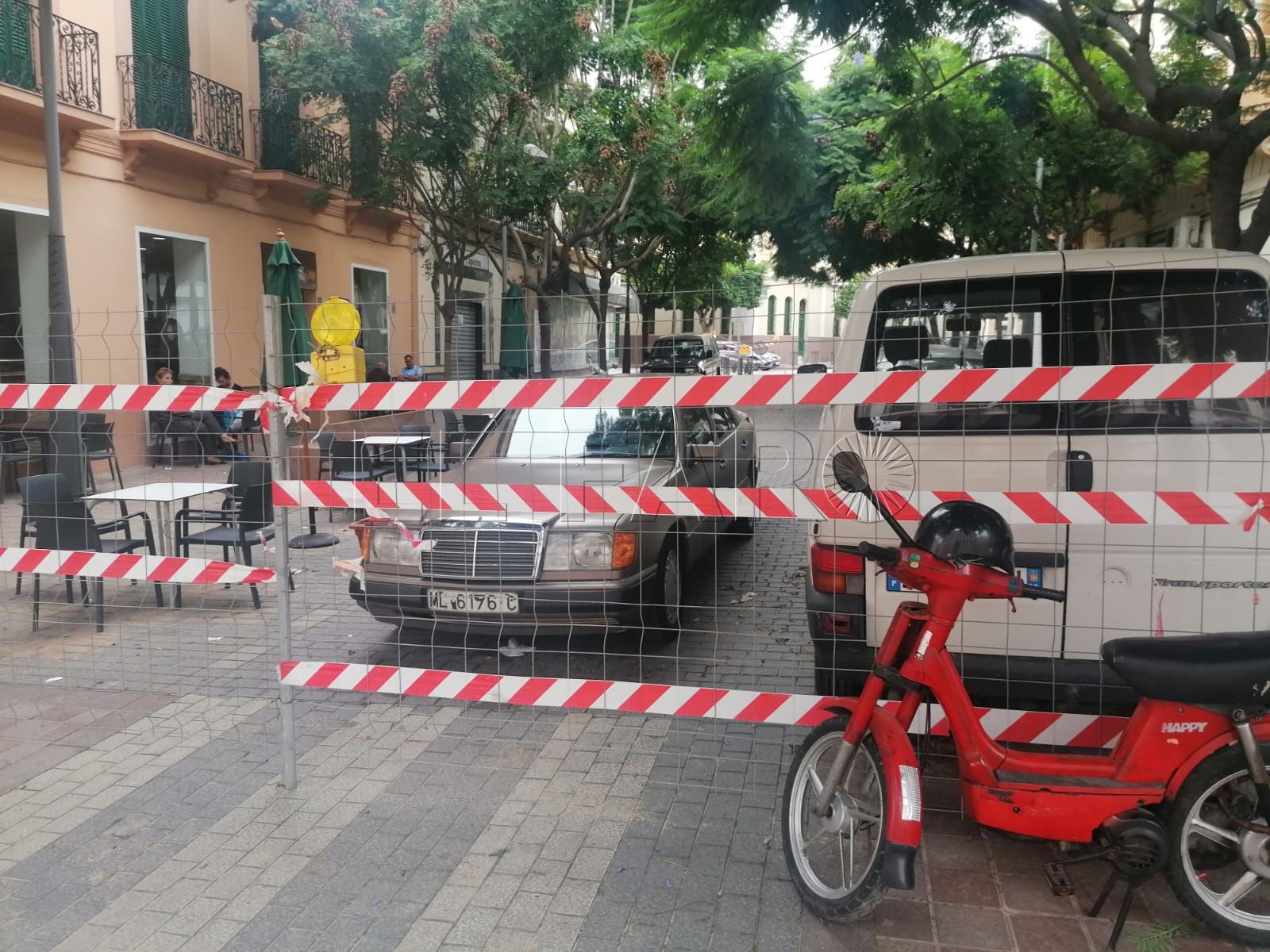 Demandan soluciones a los obstáculos en el centro de la ciudad