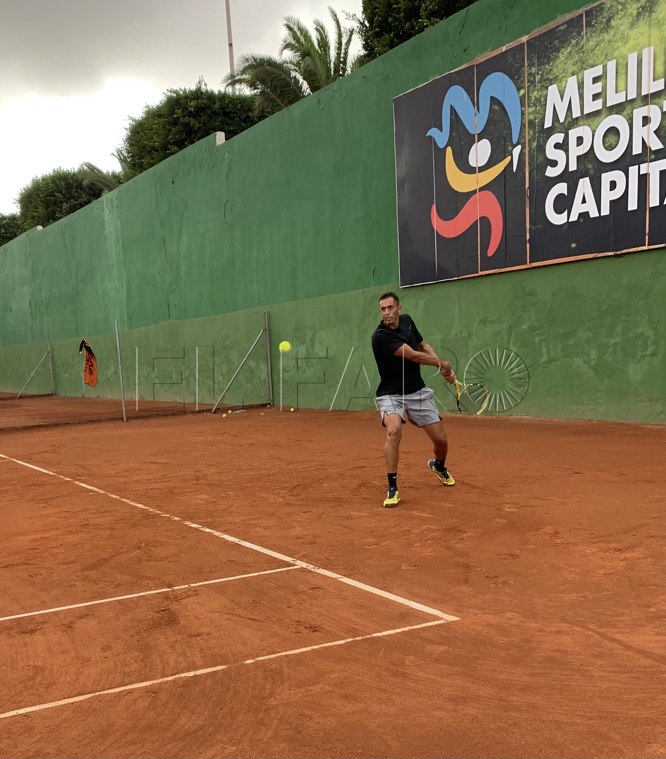 La lluvia da una tregua para dejar jugar la primera ronda del cuadro masculino