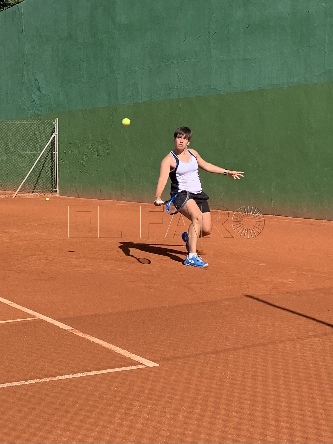 Intensa jornada de buen tenis en las pistas del Álvarez Claro