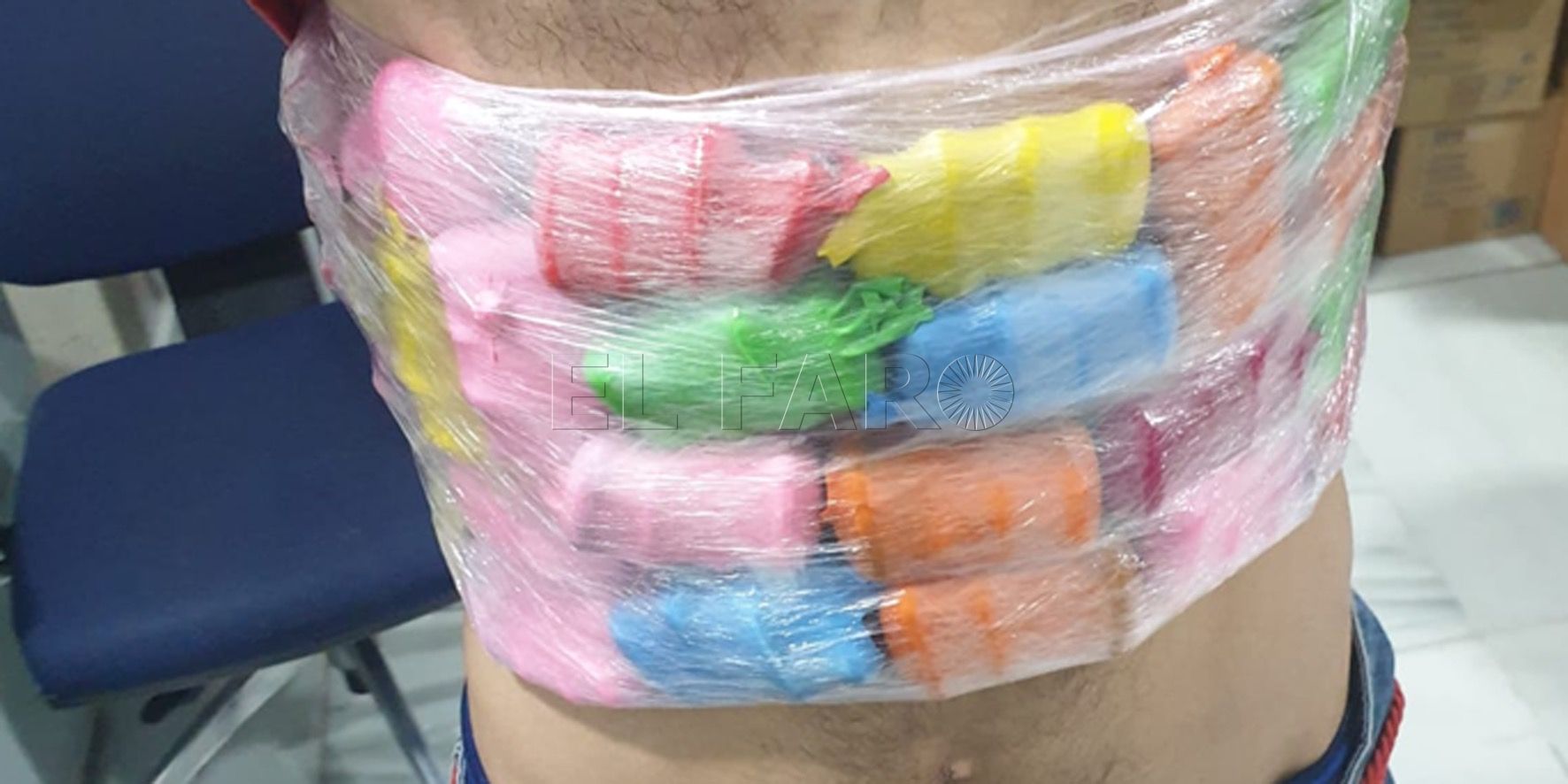 Detenido en el aeropuerto de Melilla con un kilo de hachís adosado al cuerpo