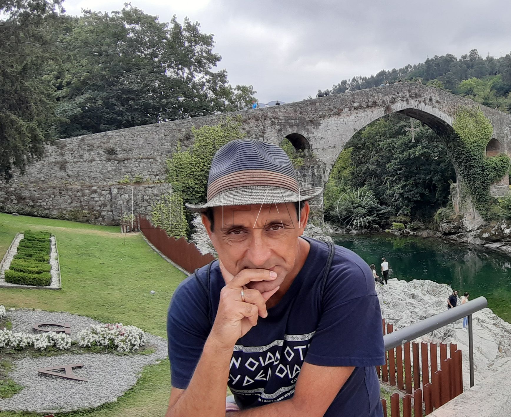 El Carrillo/Javier Velaza: “En aquellas eternas tardes de verano en la piscina con mis amigos el mundo se parecía mucho al paraíso”