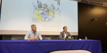 El consejero Rachid Bussian estuvo acompañado en el acto de presentación por Enrique Catalinas, vicepresidente de la Federación Melillense de Atletismo.