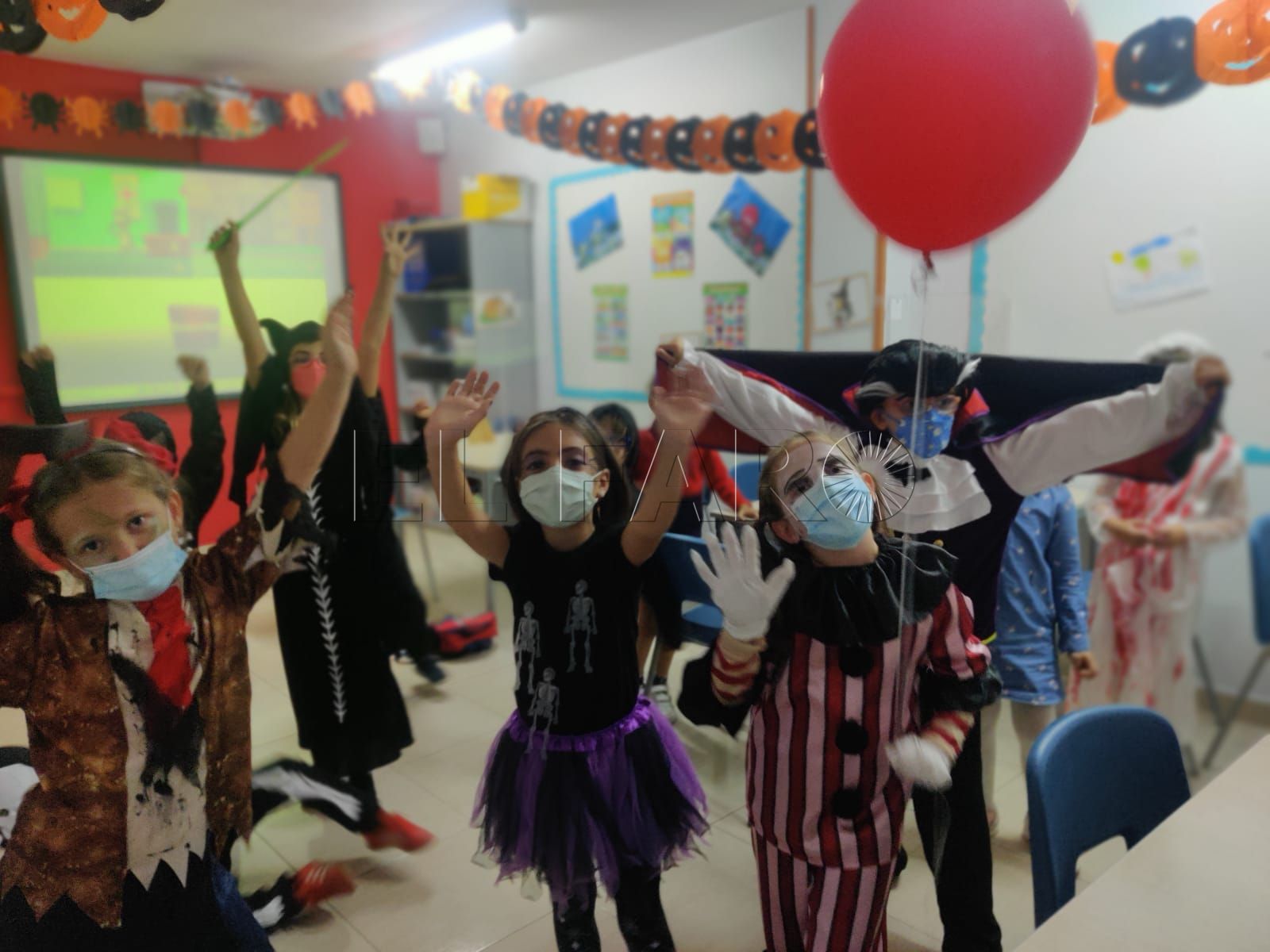 The British Centre de Melilla celebra un Halloween muy inglés