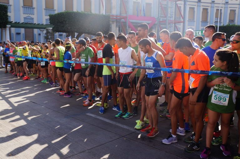 La VIII Carrera Contra el Cáncer se celebra el 17 de octubre
