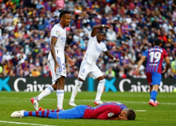 Barcelona 1-2 Madrid | Alaba y Lucas Vázquez someten a un Barça impotente