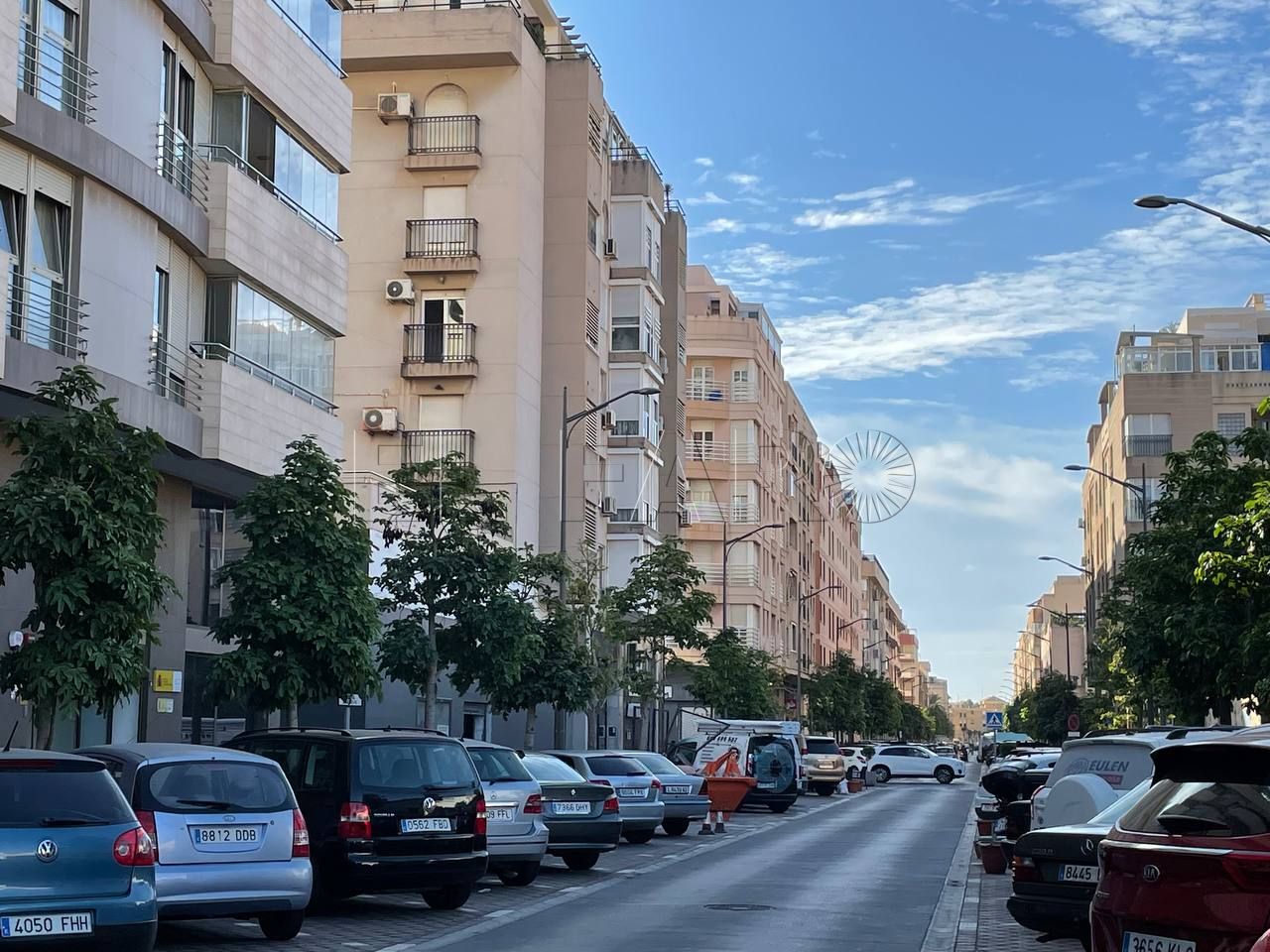 Pegas al Industrial, de Melilla: alquileres caros y pocas plazas de parking