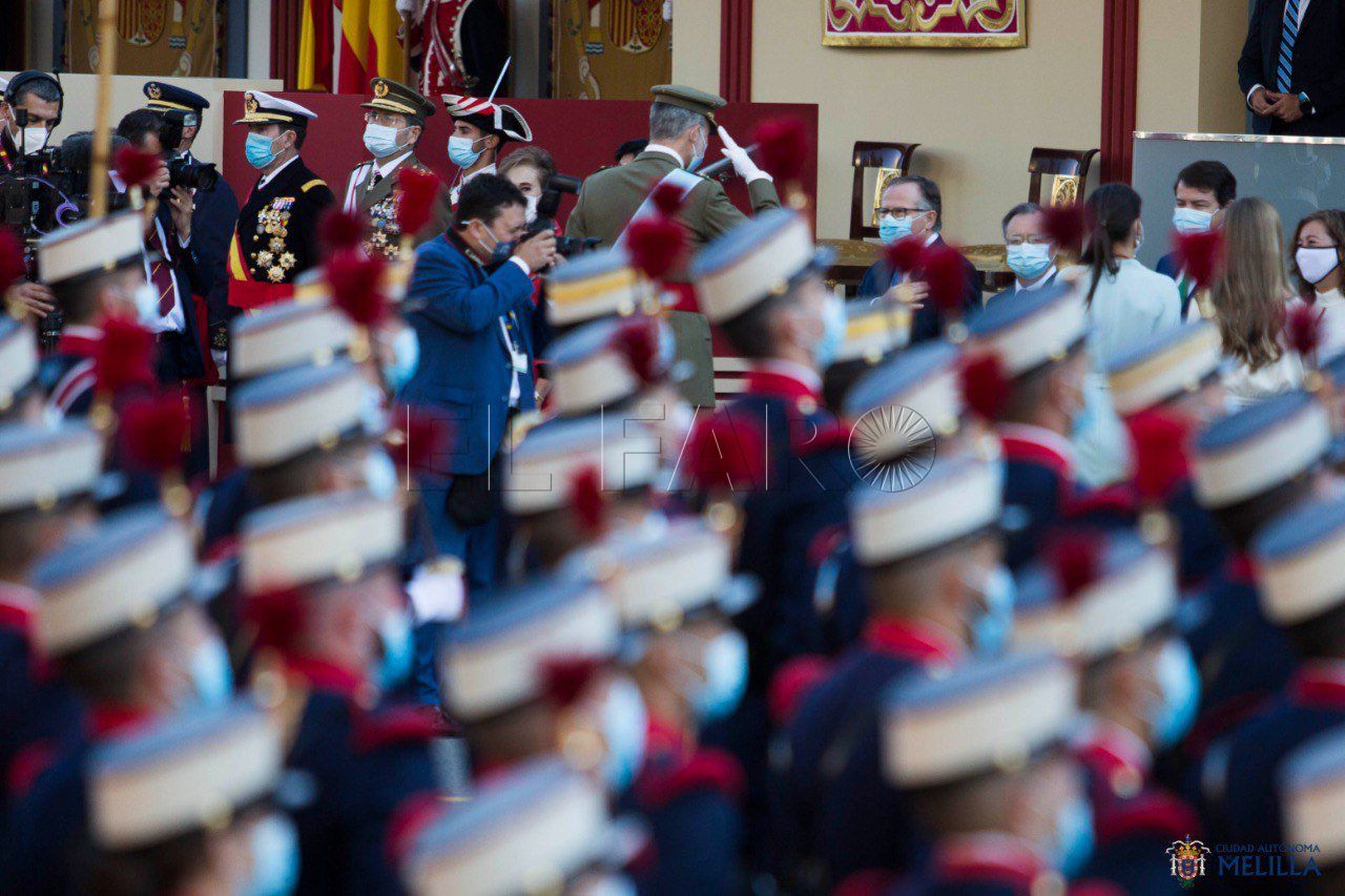 Aplausos al rey y pitadas a Sánchez en el inicio del desfile del 12 octubre