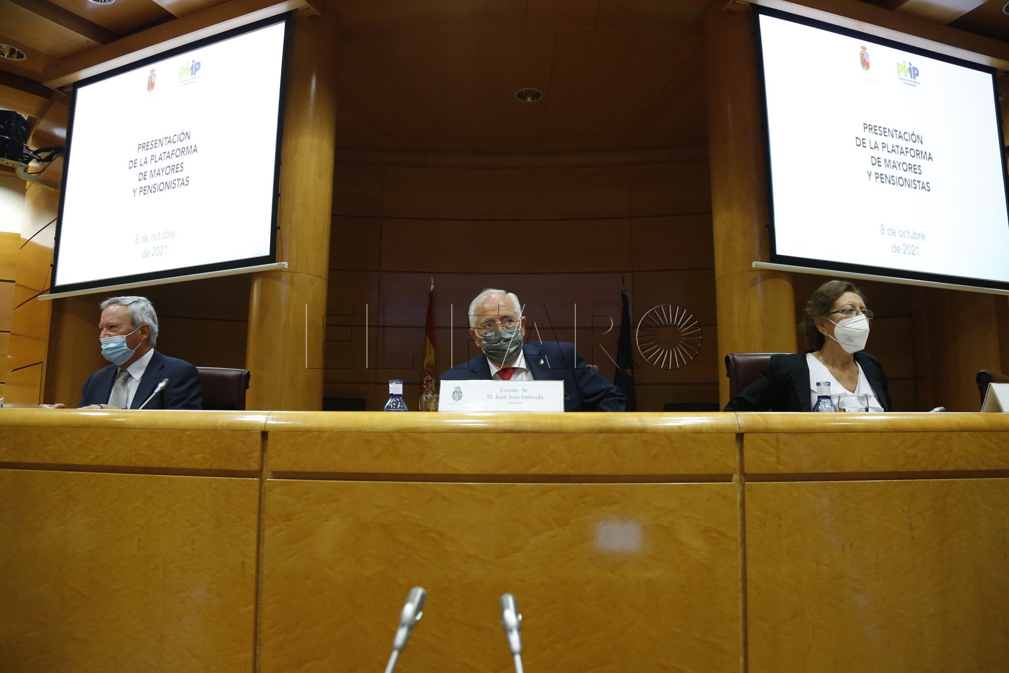 Imbroda: "Estamos lejos de decir que las pensiones son justas y tenemos que luchar todos para que lo sean"