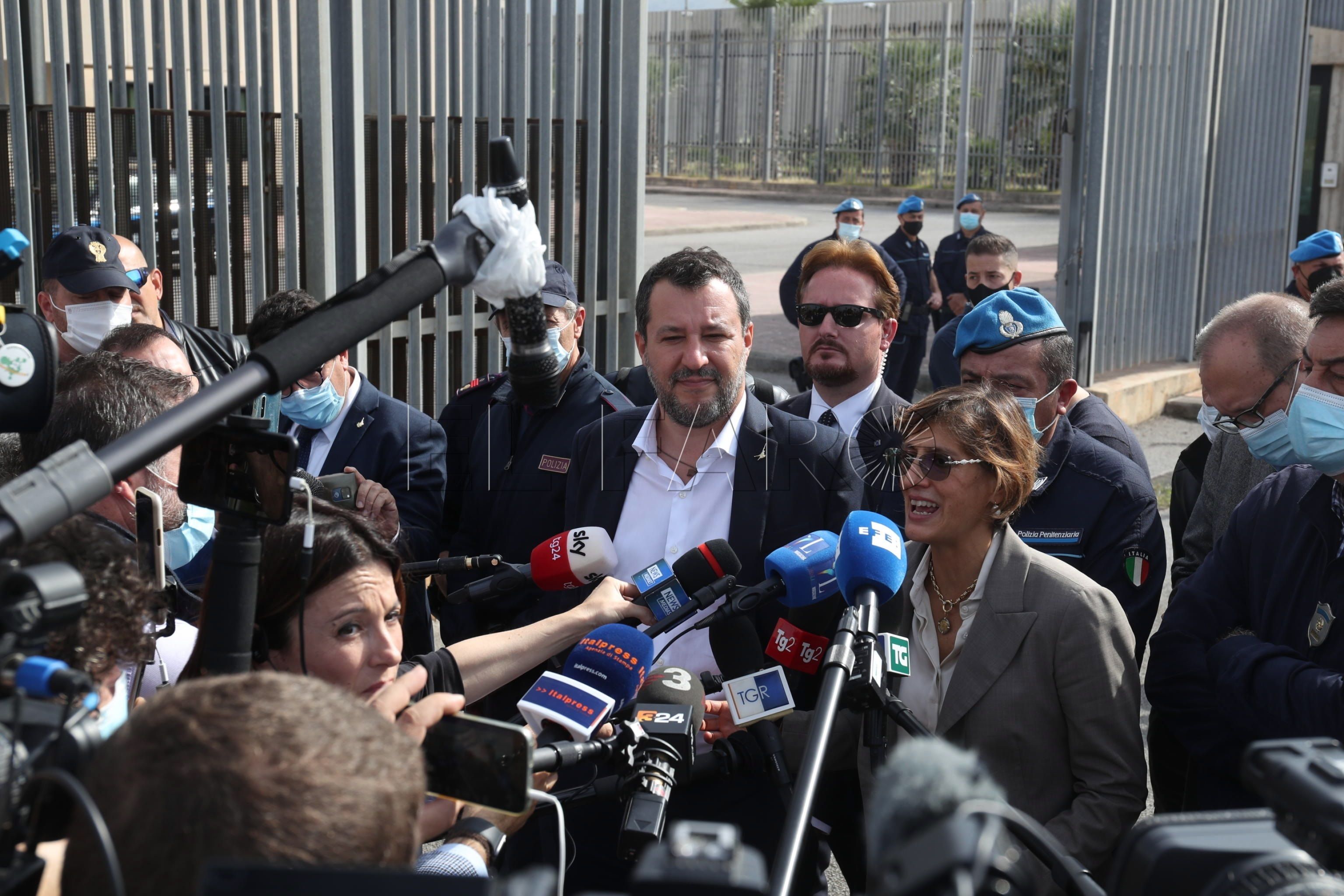 Salvini: "España ha hecho en Ceuta y Melilla cosas que no ha hecho ni Italia"