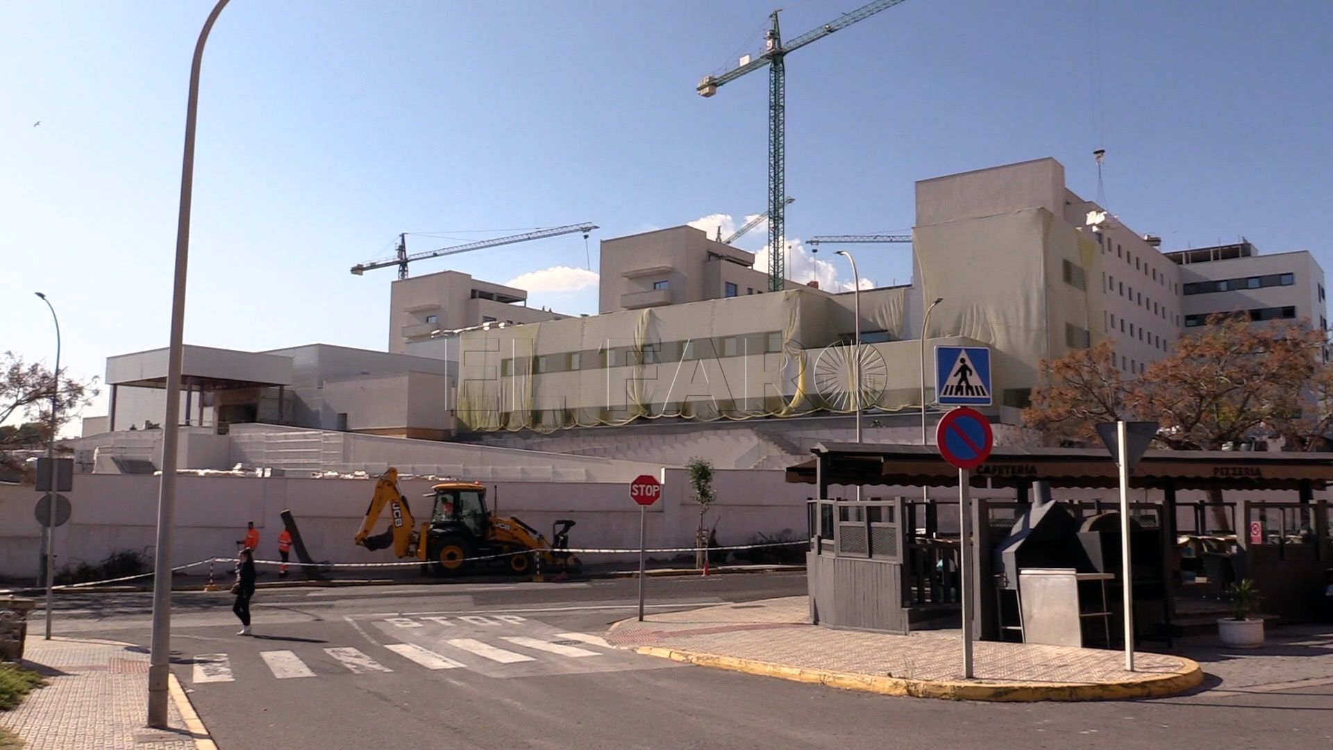 Sanidad dice que el hospital Universitario de Melilla tiene un 65% de avance y mantiene el fin de la obra para 2022