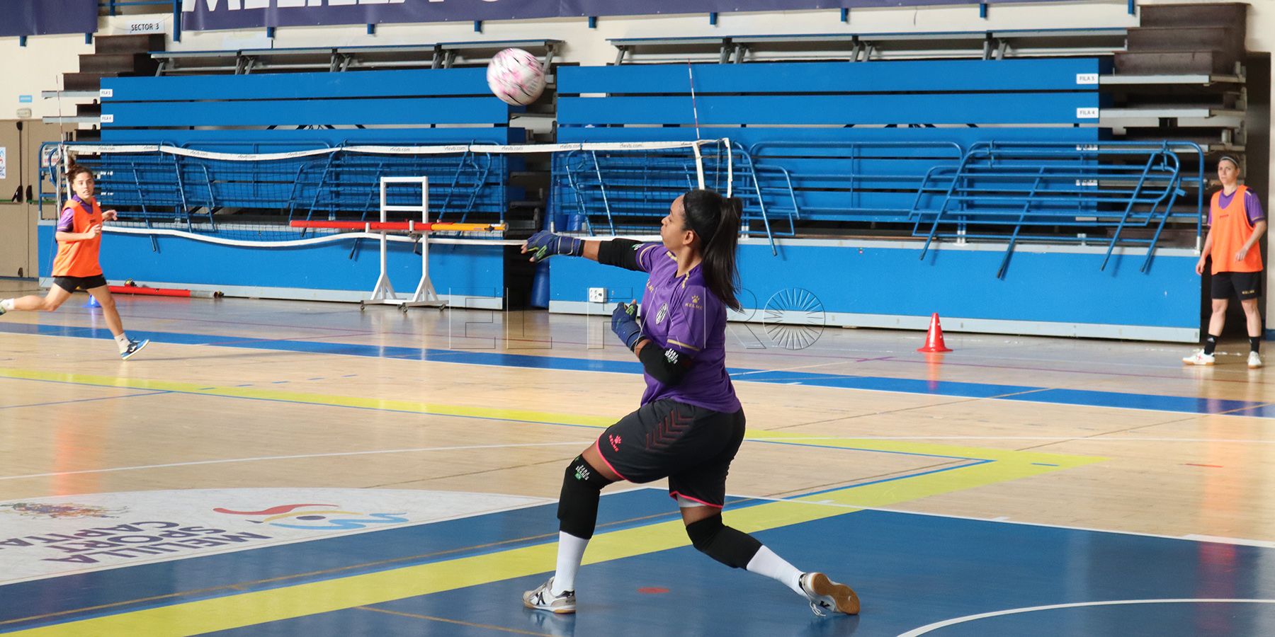 Sara Soares, elegida como mejor portera del mes por la web Vuvuzela