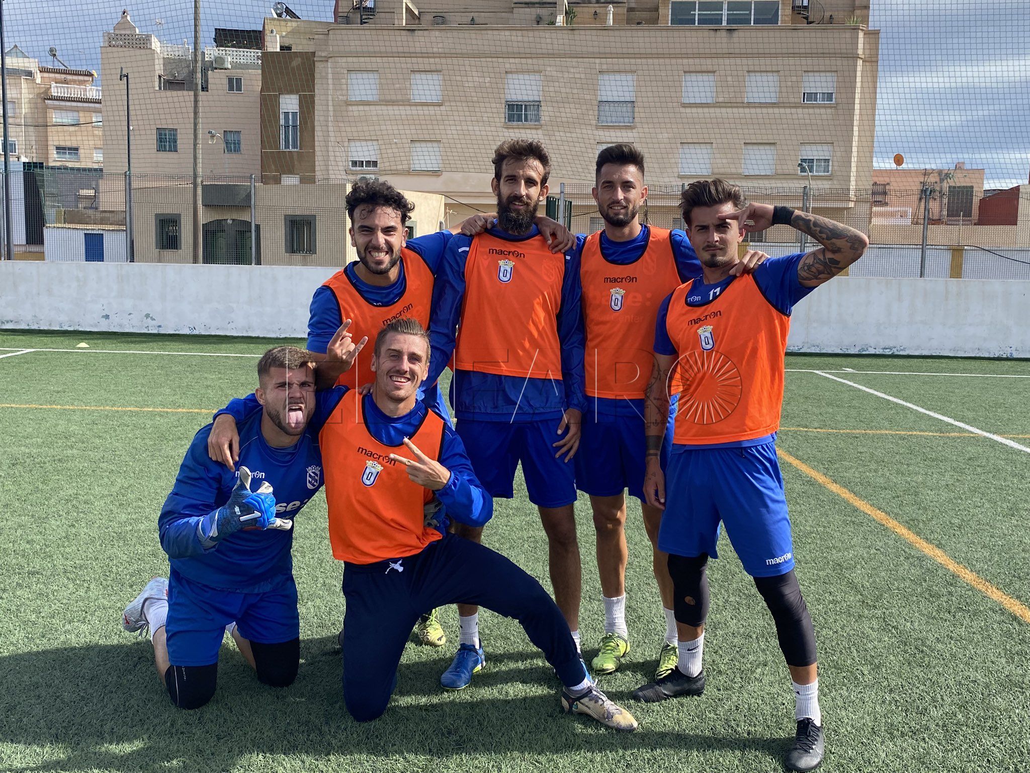 La plantilla del Melilla prepara en La Espiguera el partido del domingo en El Ejido