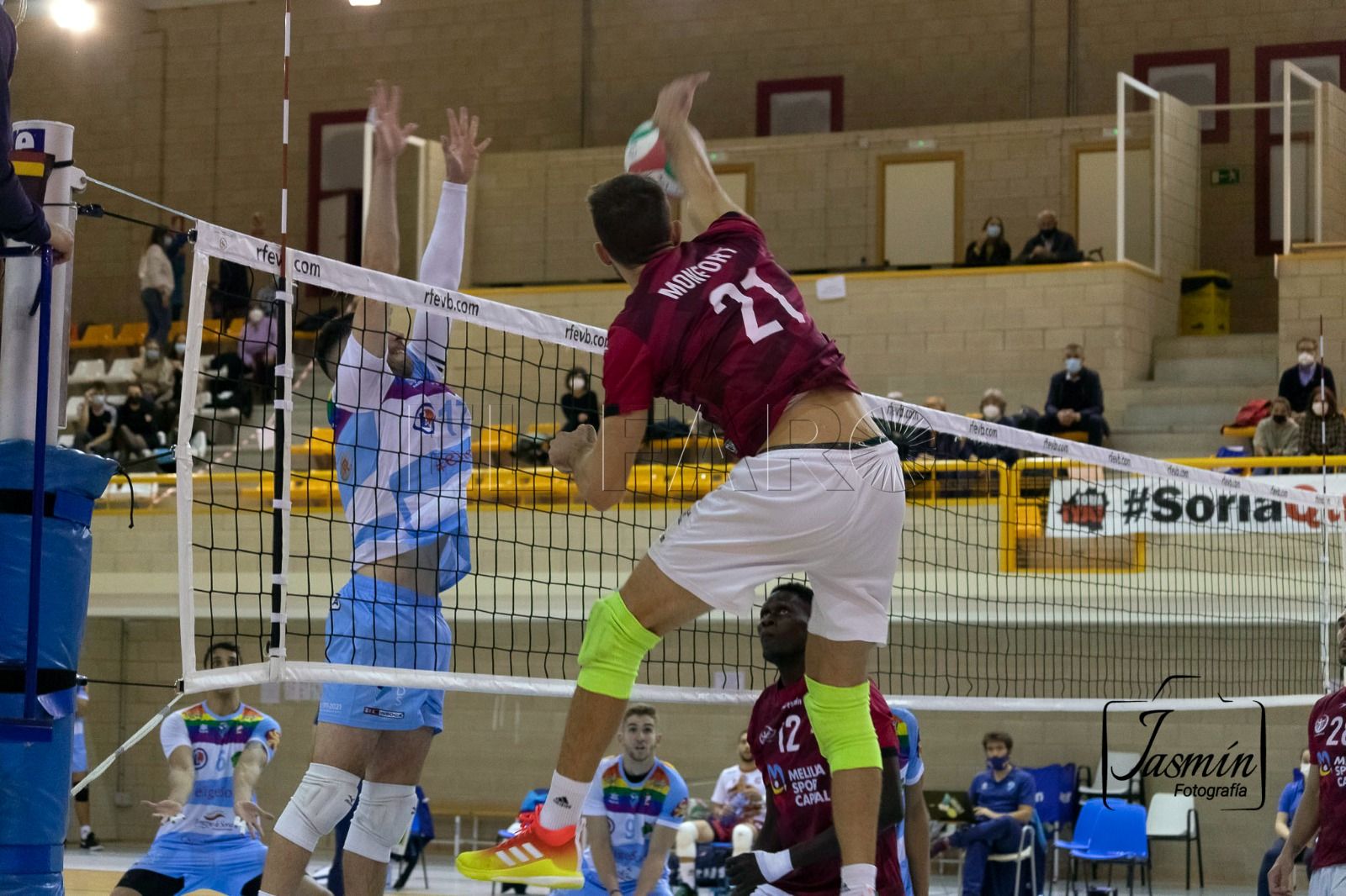 El gladiador Javi Monfort, mejor sacador de la última jornada