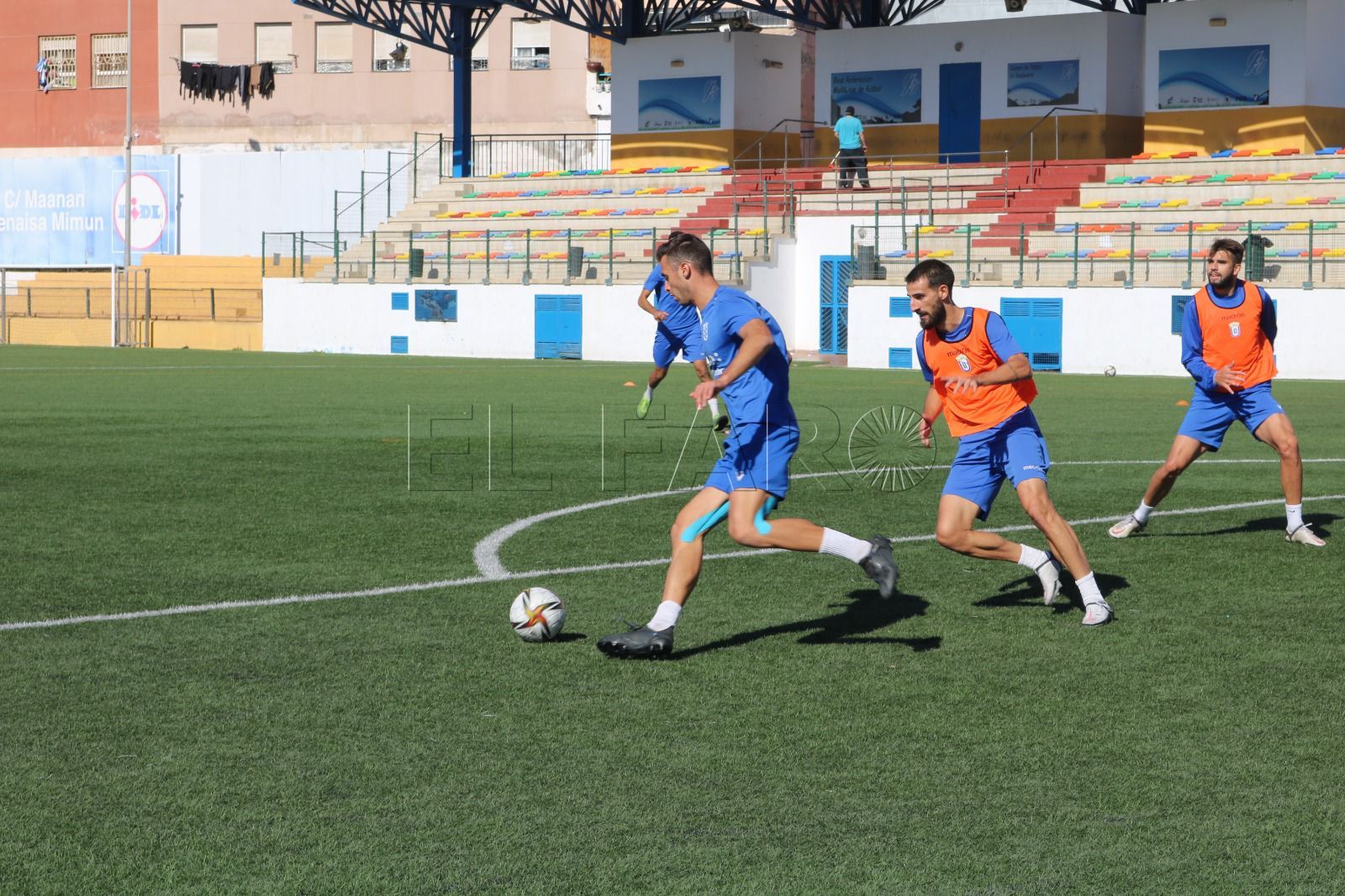 Ali, jugador del Melilla: “El domingo todo el equipo notó a la afición y eso es un punto a favor”