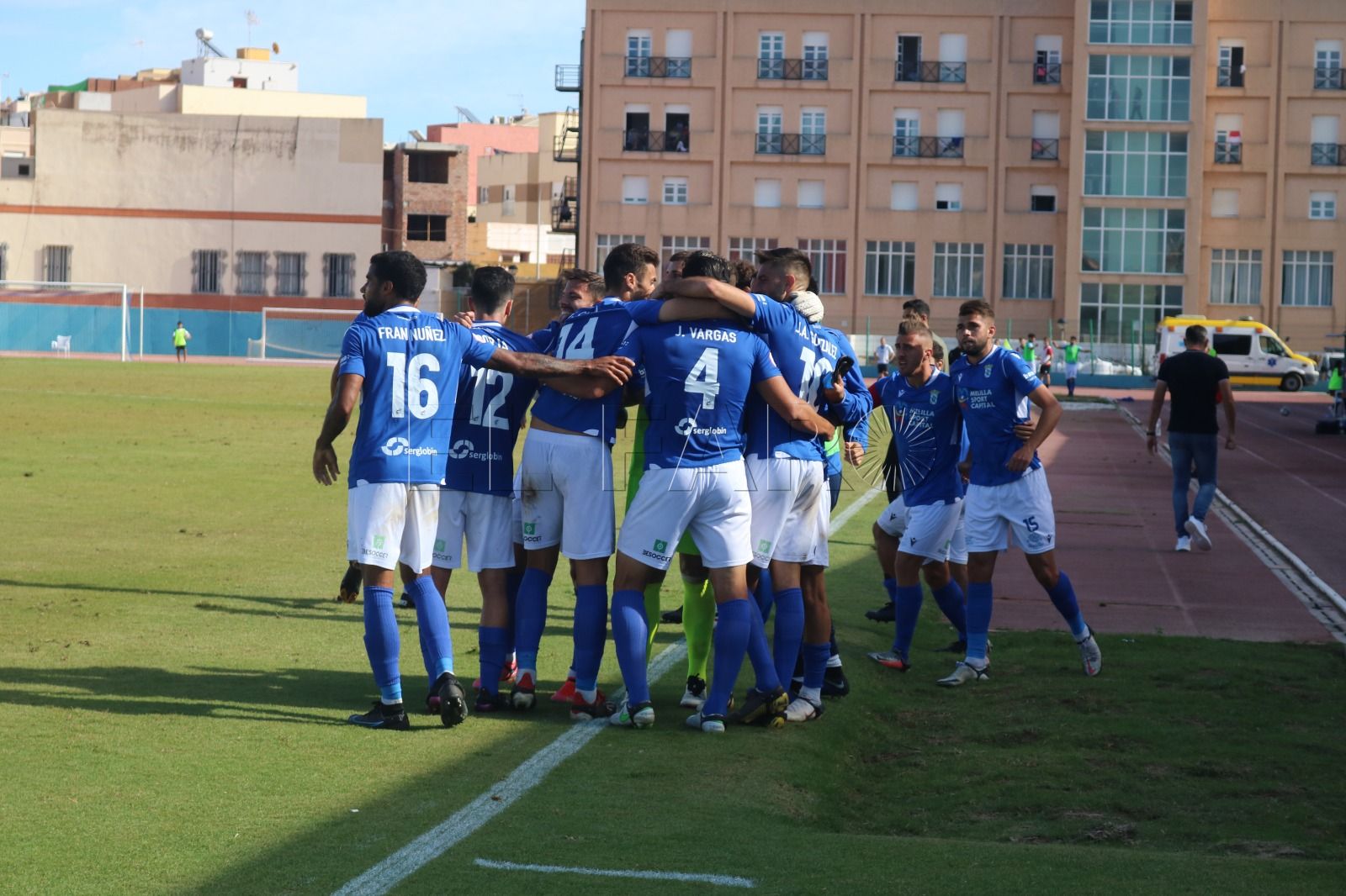 La UD Melilla suma los tres puntos ante el líder, La Nucía