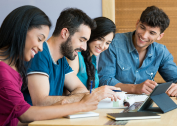Formaciones becadas para mejorar el futuro laboral
