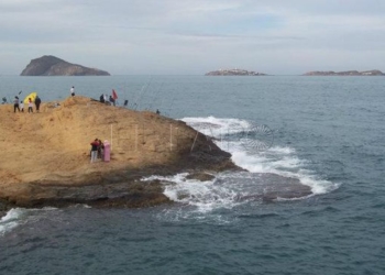 Marruecos licita dos nuevas piscifactorías en el trayecto del ferry de Almería a Melilla