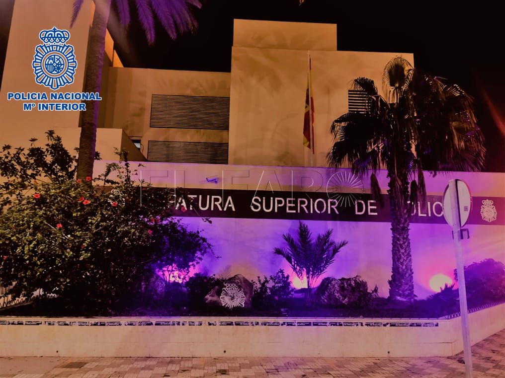 La sociedad melillense se vuelca con el Día Internacional de la Eliminación de la Violencia contra la Mujer