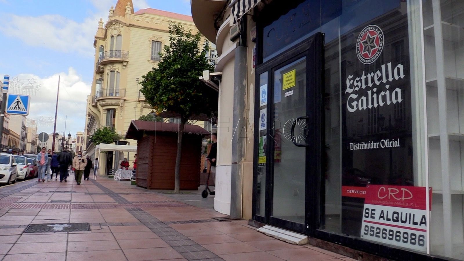 Al menos 13 locales comerciales cerrados en la Avenida Juan Carlos I de Melilla