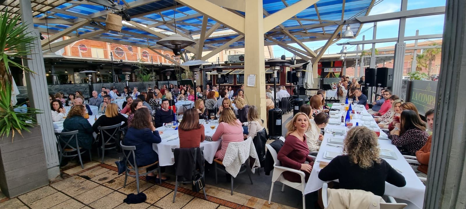 Comida de la Asociación de Cáncer de Mama Metastásico