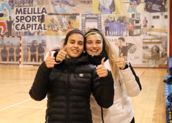 Lubna y Natalia, dos de las jugadoras melillenses del filial.