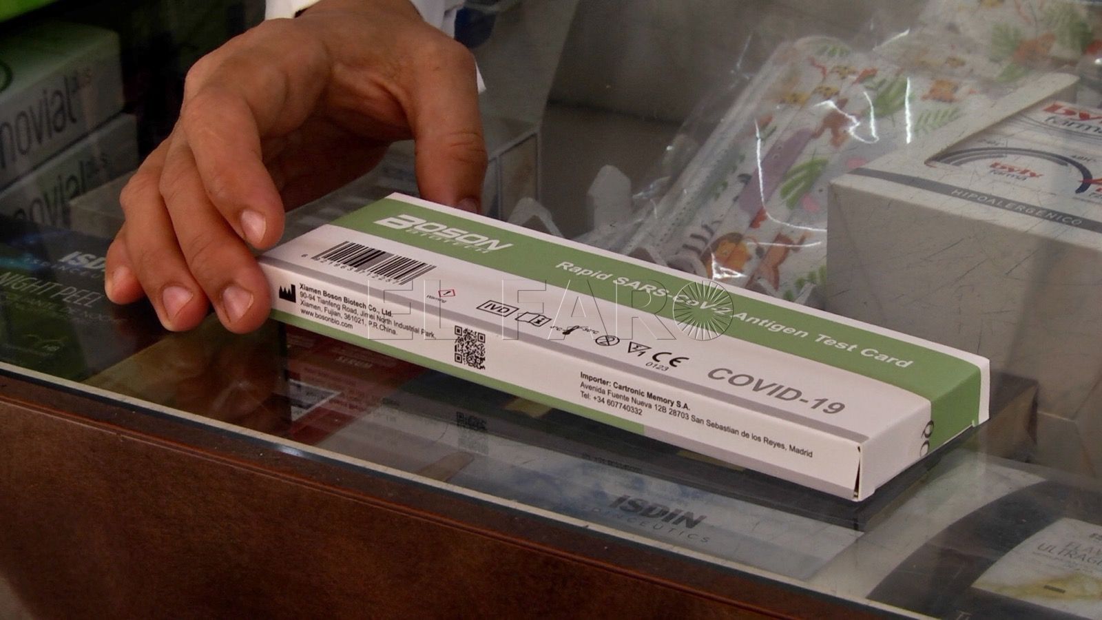 Aumenta la demanda de autotest de antígeno en Melilla por viajes y comidas de Navidad