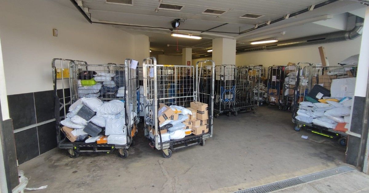 La Ciudad responsabiliza a Correos del parón en el reparto de paquetes en Melilla