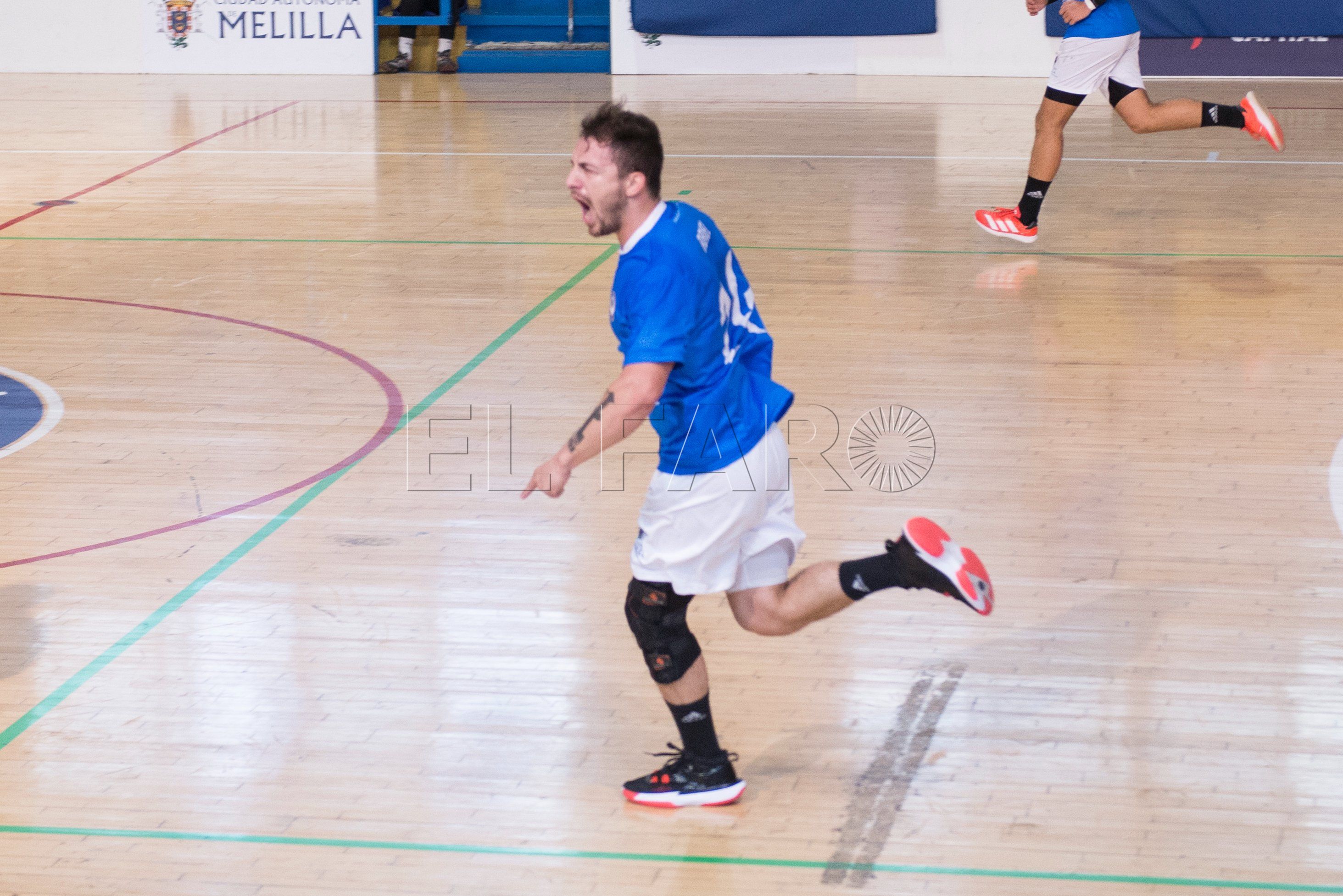 Derrota fraguada en los últimos minutos de la segunda parte
