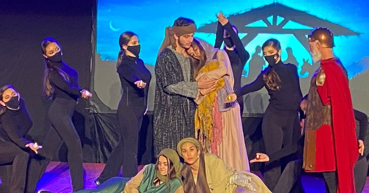 "Canciones de Belén", de Mirrolde Teatro, con jóvenes talentos en el Foso del Hornabeque