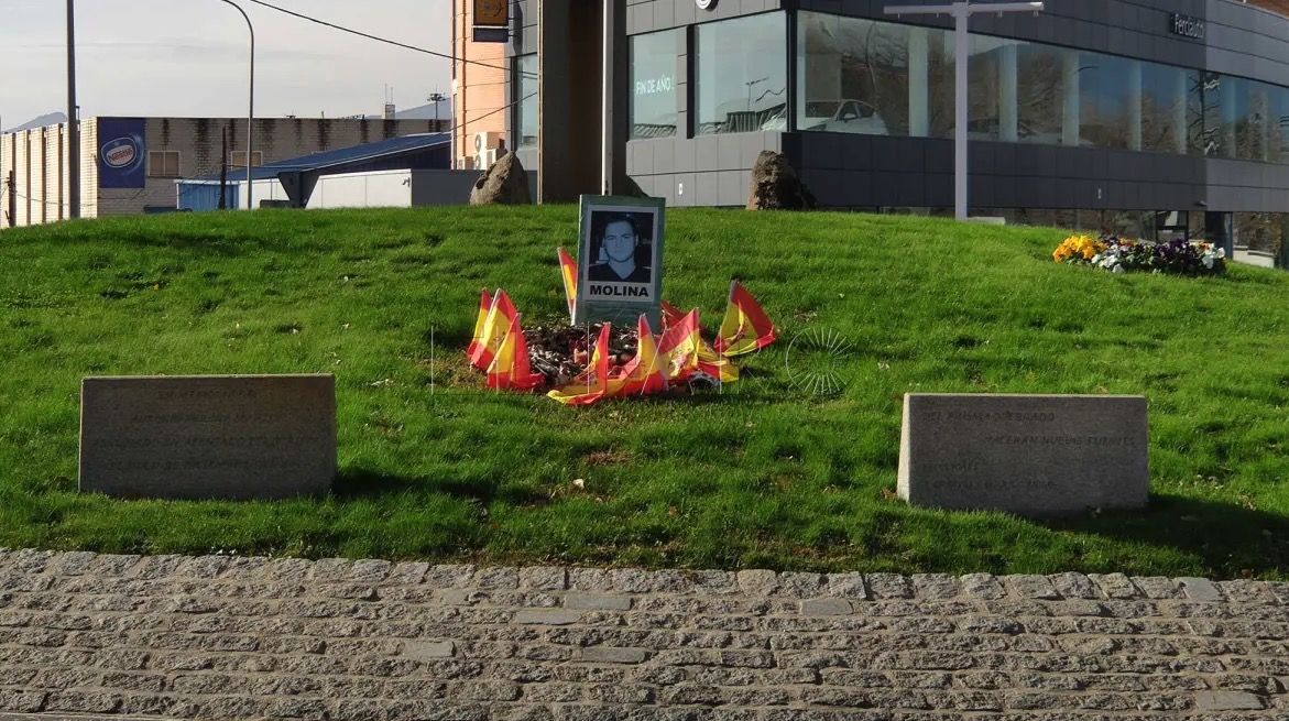 Collado Villalba homenajea a Antonio Molina, Guardia Civil melillense asesinado por ETA