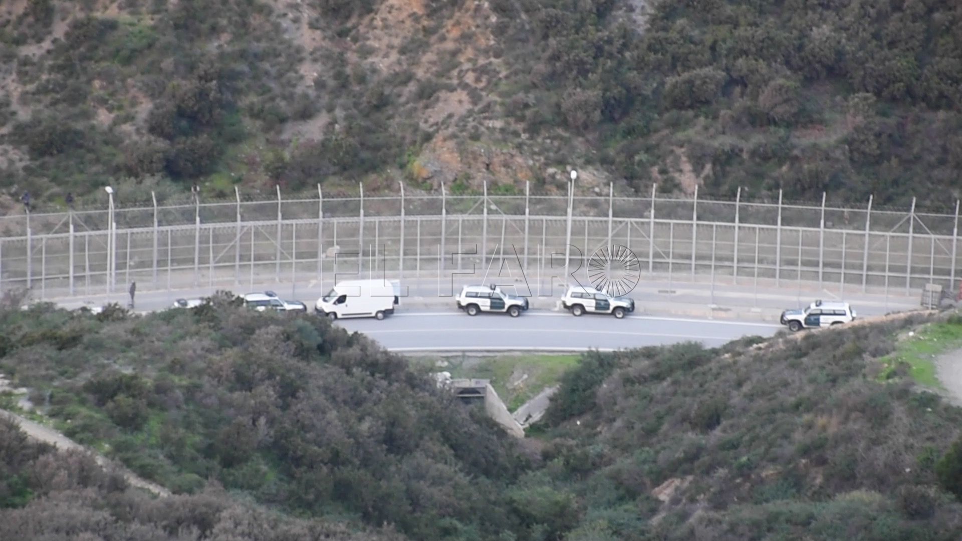 Vox reprocha al Gobierno no transforme las compañías de fronteras en Ceuta y Melilla