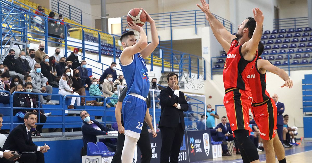 Golpe encima de la mesa de Melilla