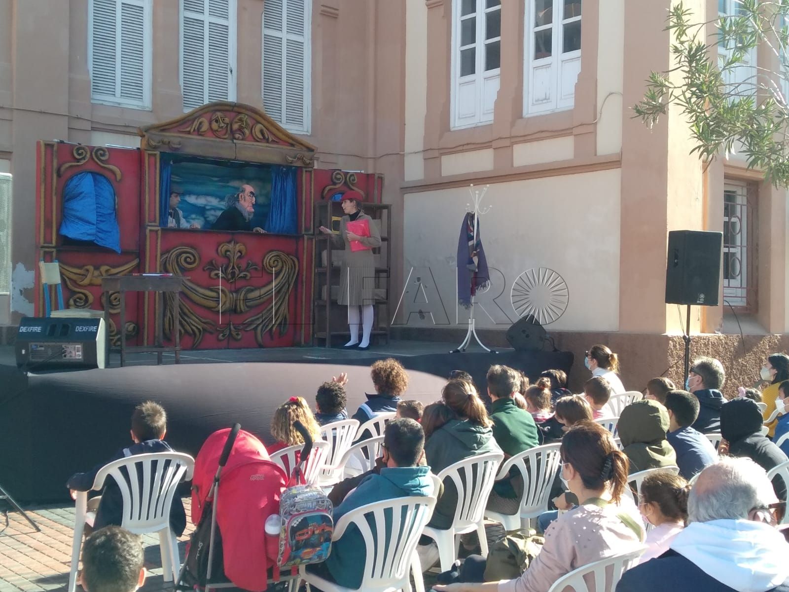 La obra ‘Cuento de Navidad’ llega al mercado del Real de Melilla