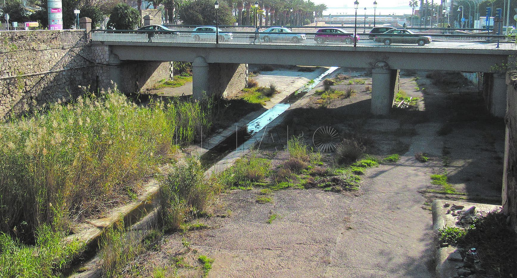 La escollera para restaurar el río de Oro y el arroyo Farhana vendrá de la península
