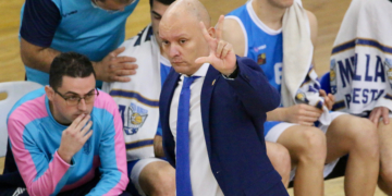 Arturo Álvarez ha declarado que se ha cambiado la planificación y el estilo de juego con la intención de que todos los jugadores puedan aportar al equipo.
