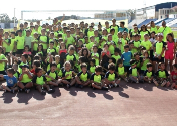 El gran trabajo que está realizando año tras año el Club Atlético Melilla se ha visto recompensado con la obtención de la Certificación de la Excelencia de las Escuelas de Triatlón.