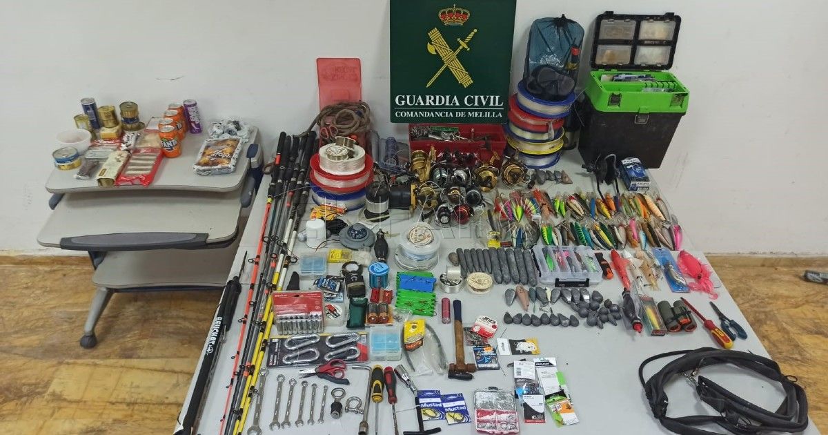 La Guardia Civil detiene a dos jóvenes acusados de numerosos robos en Puerto Noray