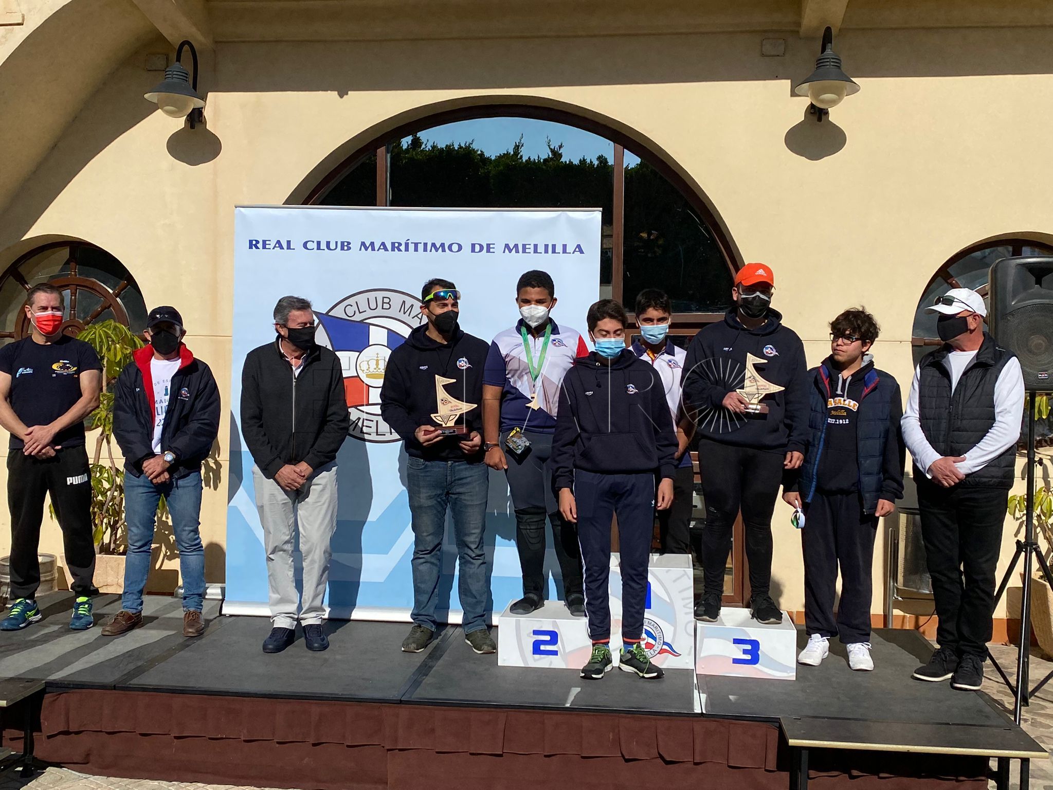El Real Club Marítimo de Melilla entrega los galardones de su trofeo navideño
